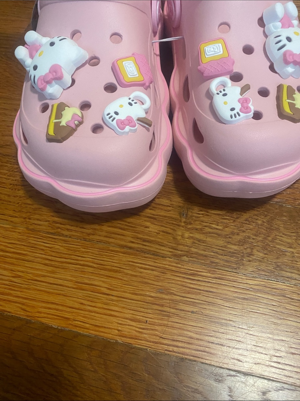 Hello Kitty women’s Light Pink Clog Sandals with Charms - Picture 9 of 9
